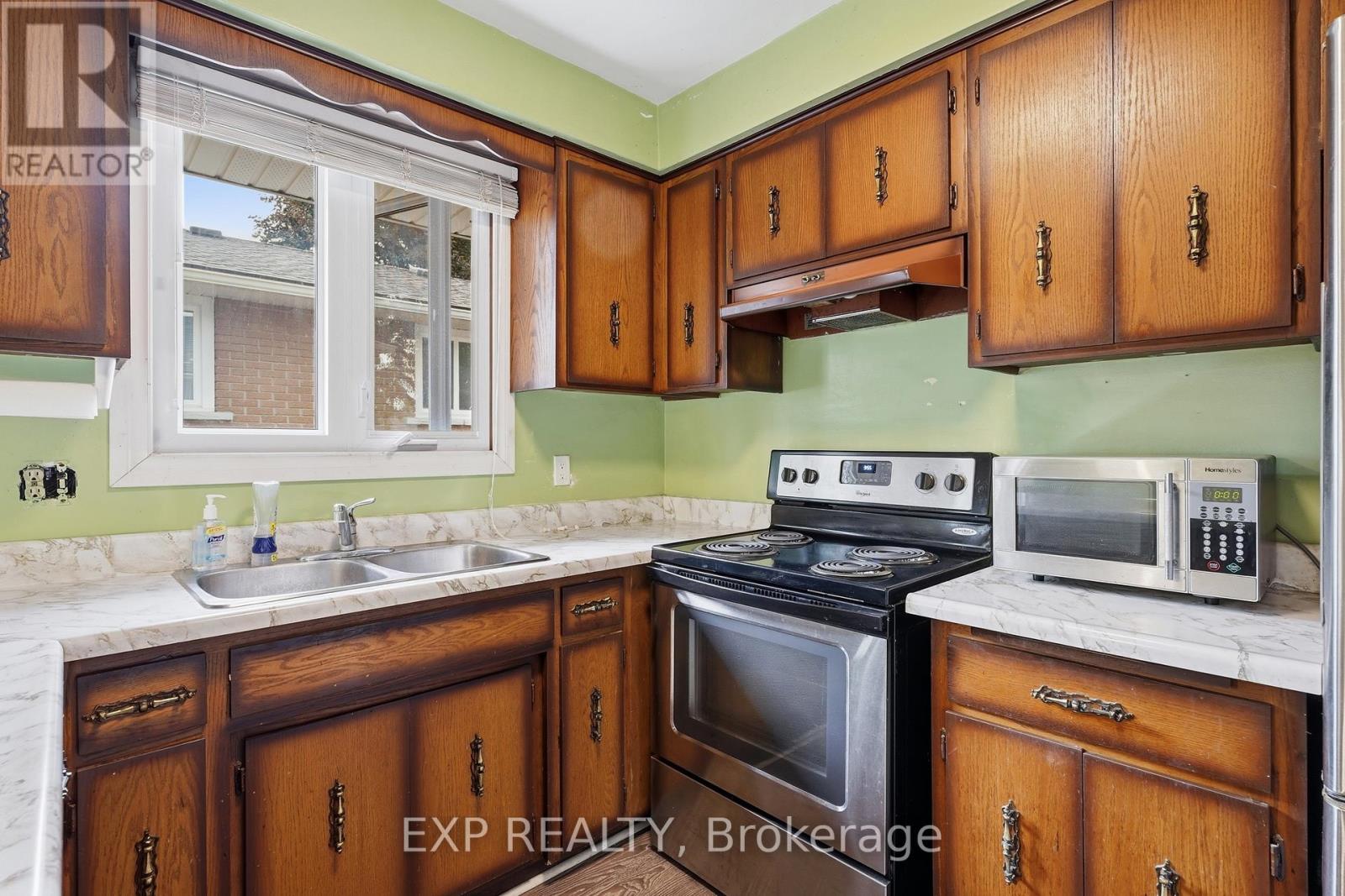 22 Mark Crescent, Cambridge, Ontario N1S 4A3 - Photo 7 - X13506712
