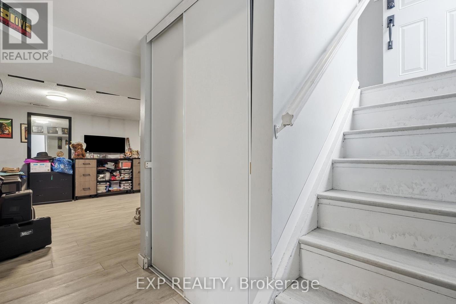 22 Mark Crescent, Cambridge, Ontario N1S 4A3 - Photo 12 - X13506712