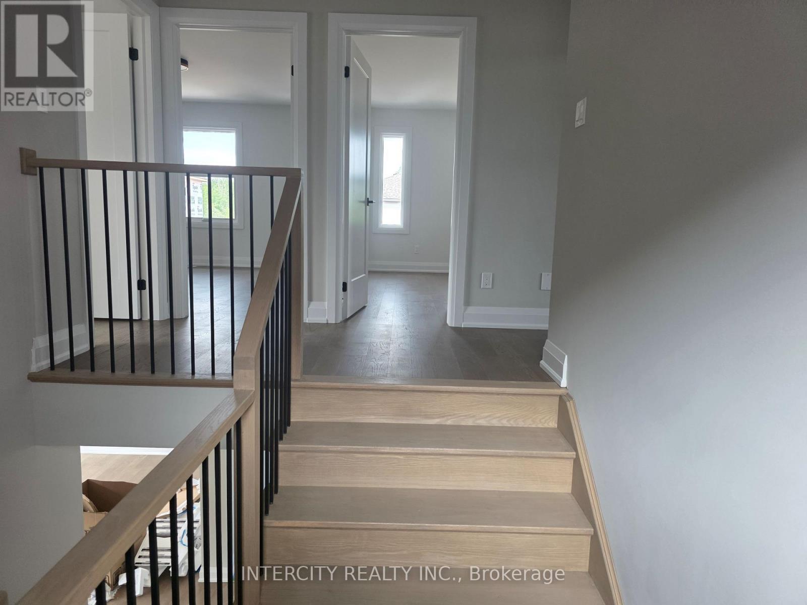 6353 Sunshine Common, Niagara Falls, Ontario  L2G 7K1 - Photo 3 - X13506792