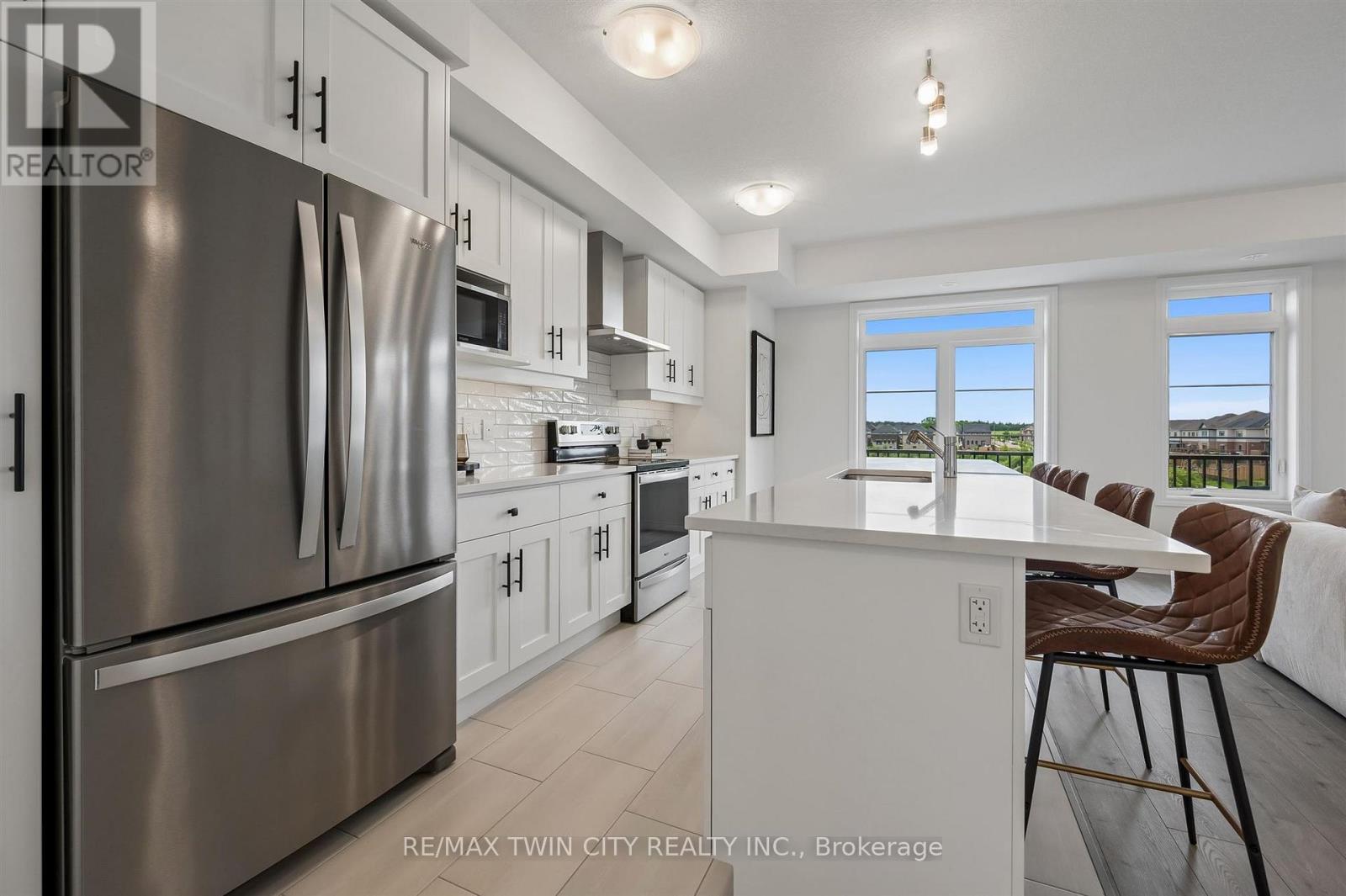 80 Lomond Lane, Kitchener, Ontario N2R 0R4 - Photo 17 - X13506558