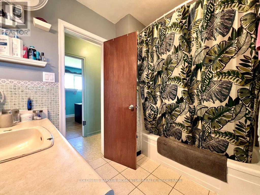 672 East West Line, Niagara-On-The-Lake, Ontario  L0S 1J0 - Photo 24 - X13507174