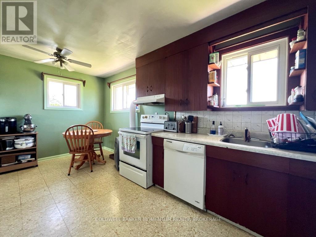 672 East West Line, Niagara-On-The-Lake, Ontario  L0S 1J0 - Photo 14 - X13507174
