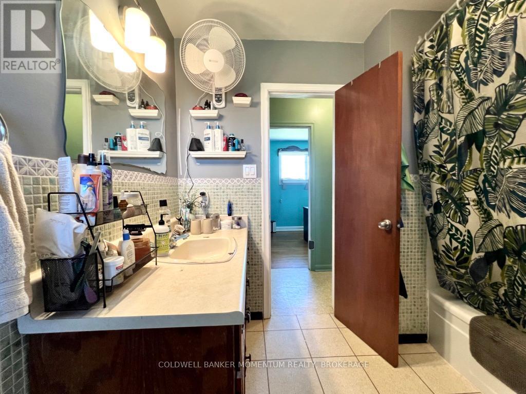 672 East West Line, Niagara-On-The-Lake, Ontario  L0S 1J0 - Photo 25 - X13507174