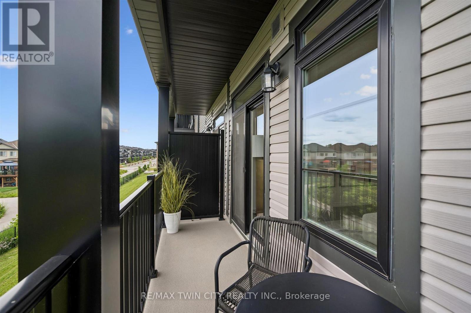 80 Lomond Lane, Kitchener, Ontario N2R 0R4 - Photo 23 - X13506558