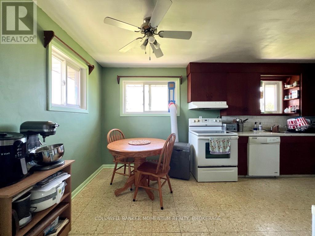 672 East West Line, Niagara-On-The-Lake, Ontario  L0S 1J0 - Photo 9 - X13507174