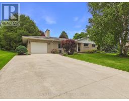 328 SUMMIT DRIVE, North Huron, Ontario