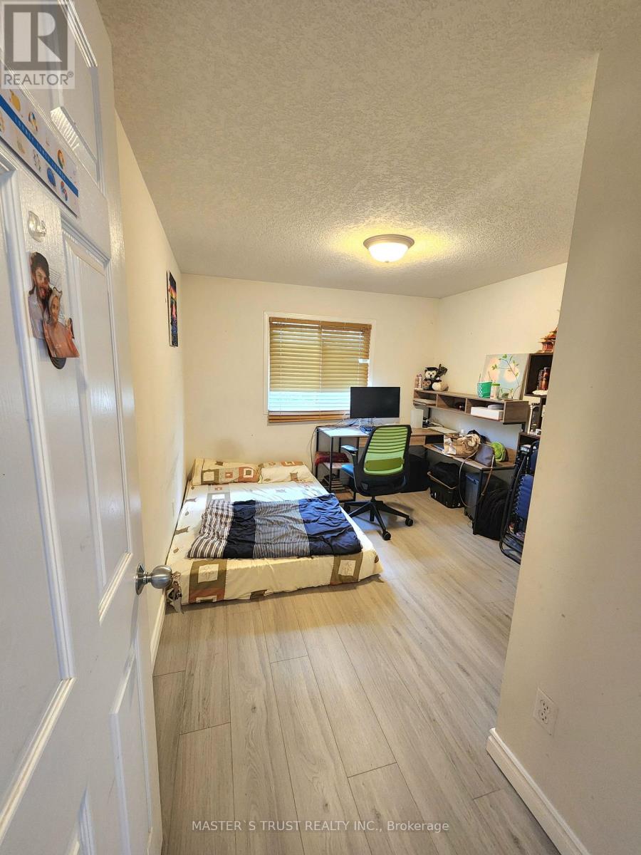 745 Laurelwood Drive, Waterloo, Ontario  N2V 2T9 - Photo 11 - X13506930