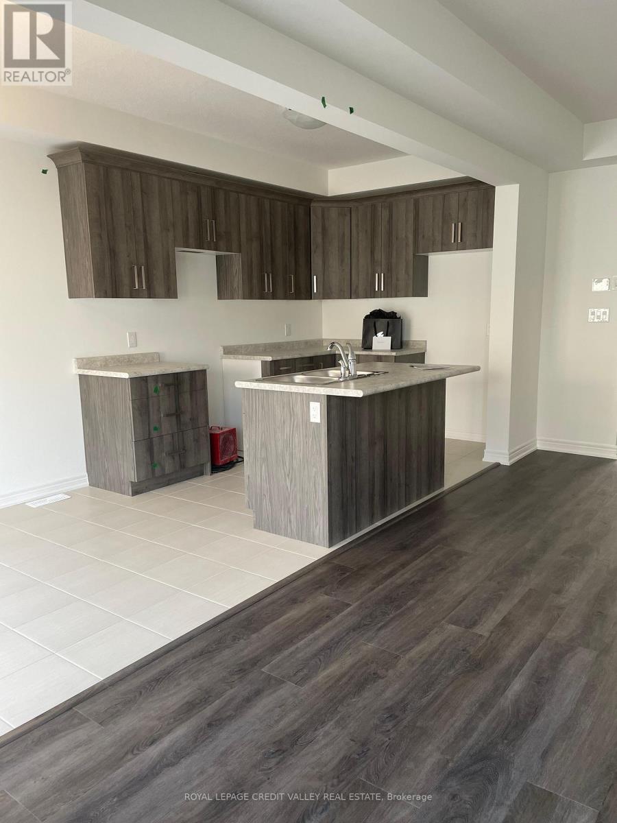 142 Sycamore Street, Welland, Ontario  L3C 0H9 - Photo 5 - X13507018