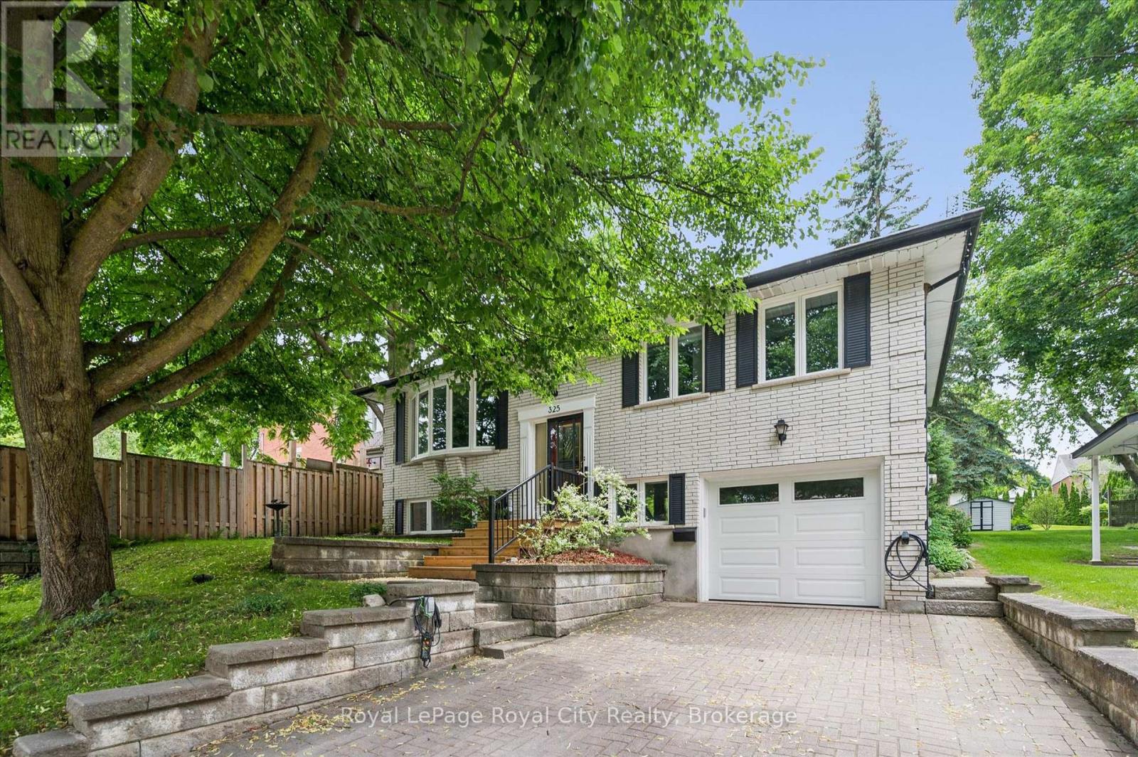 325 Provost Lane, Centre Wellington, Ontario  N1M 2N2 - Photo 2 - X13507294