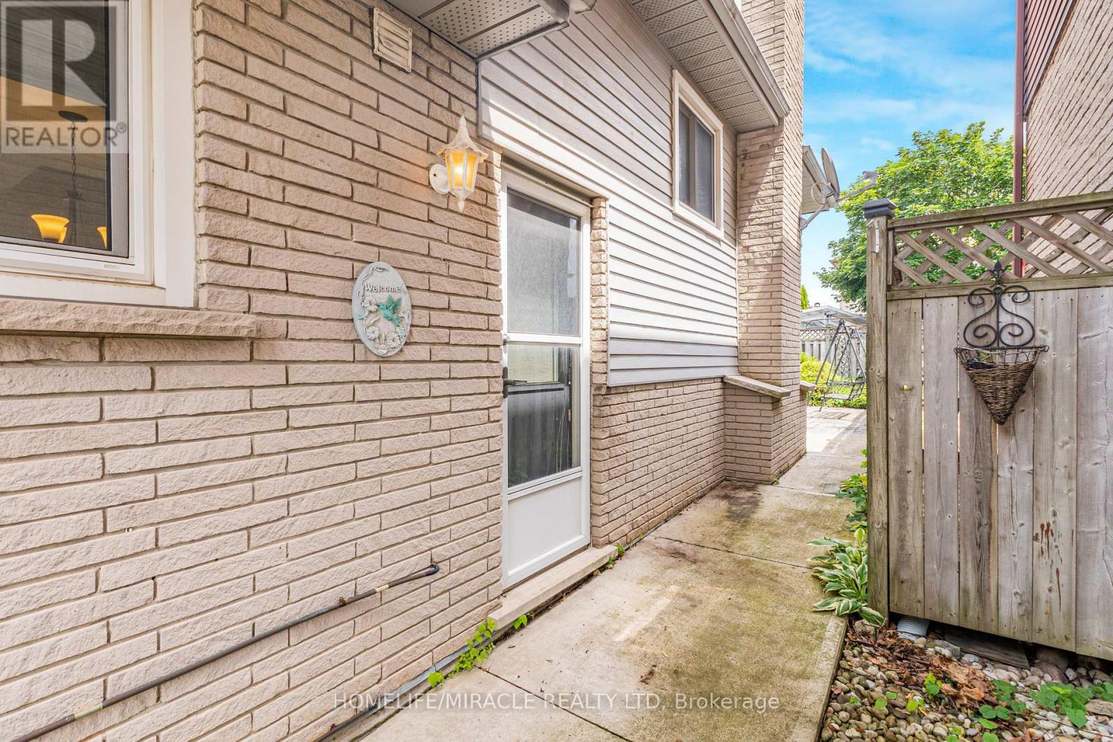 23 Millpond Place, Hamilton, Ontario  L8W 2W6 - Photo 43 - X13507312
