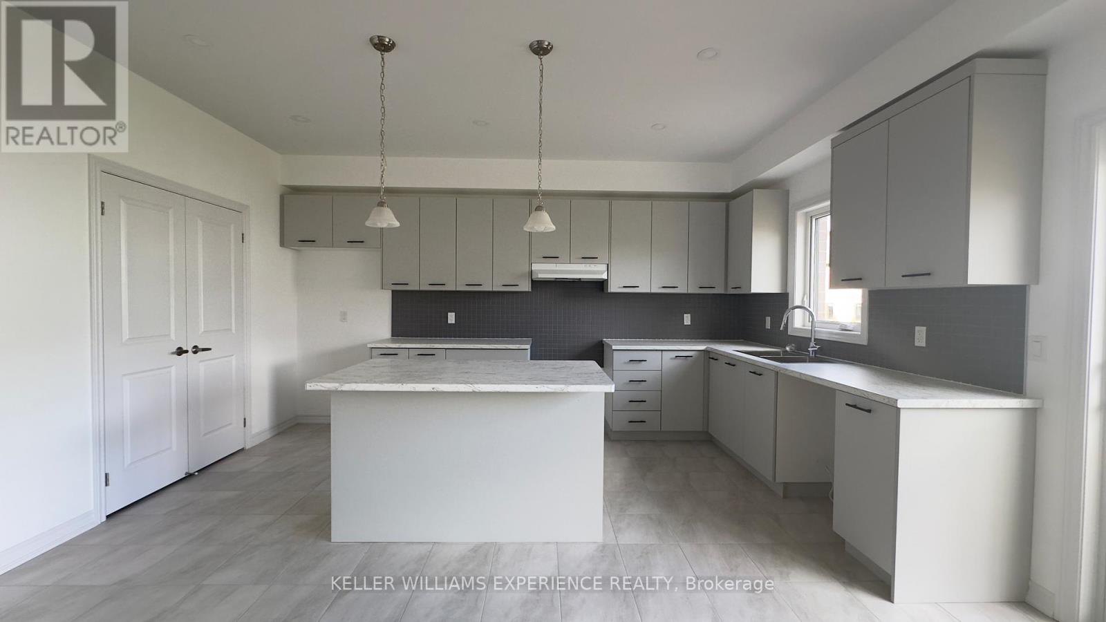 113 Delphi Court, Blue Mountains, Ontario  N0H 1J0 - Photo 11 - X13507644