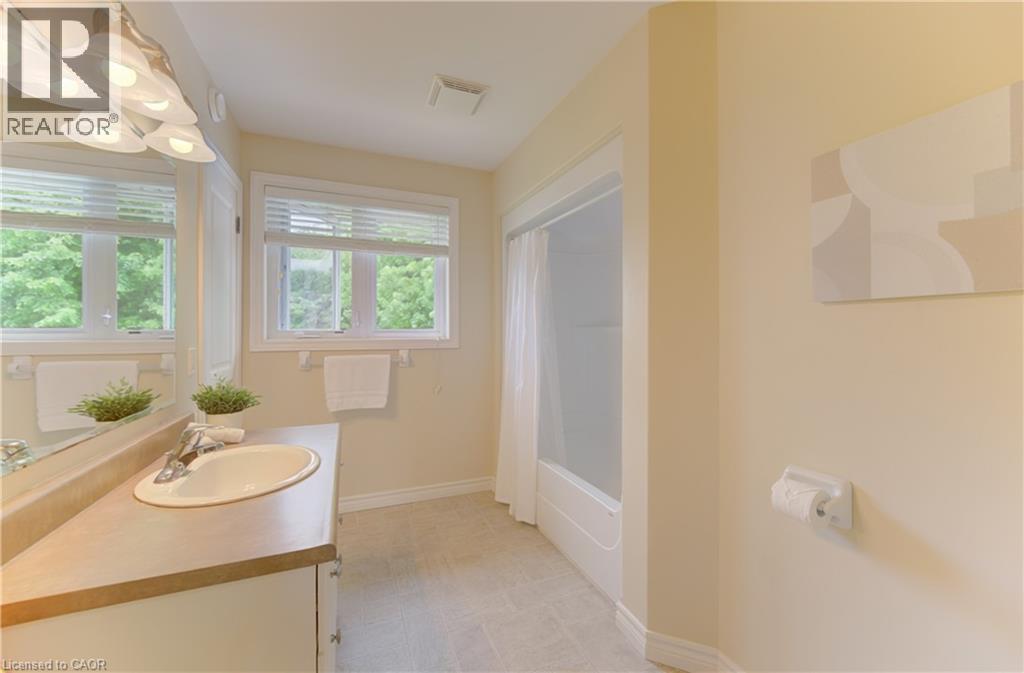 258 Laschinger Boulevard, New Hamburg, Ontario  N3A 2G8 - Photo 32 - 40842921