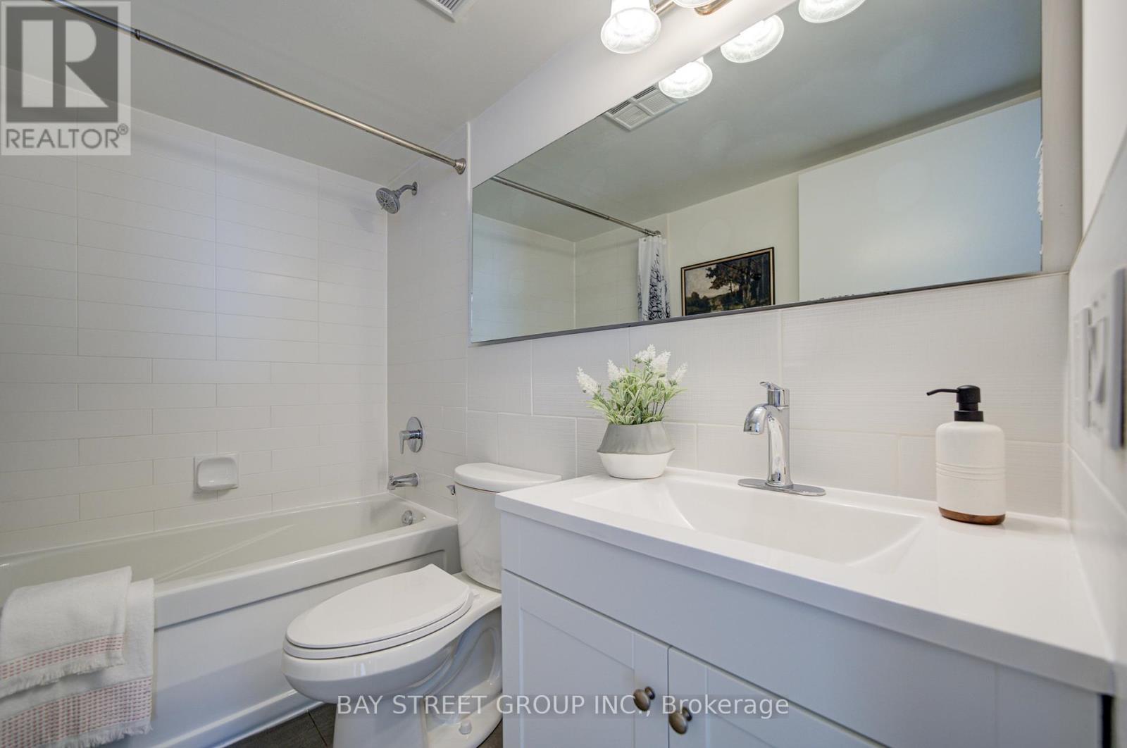 4612 - 15 Fort York Boulevard, Toronto, Ontario  M5V 3Y4 - Photo 25 - C13507074