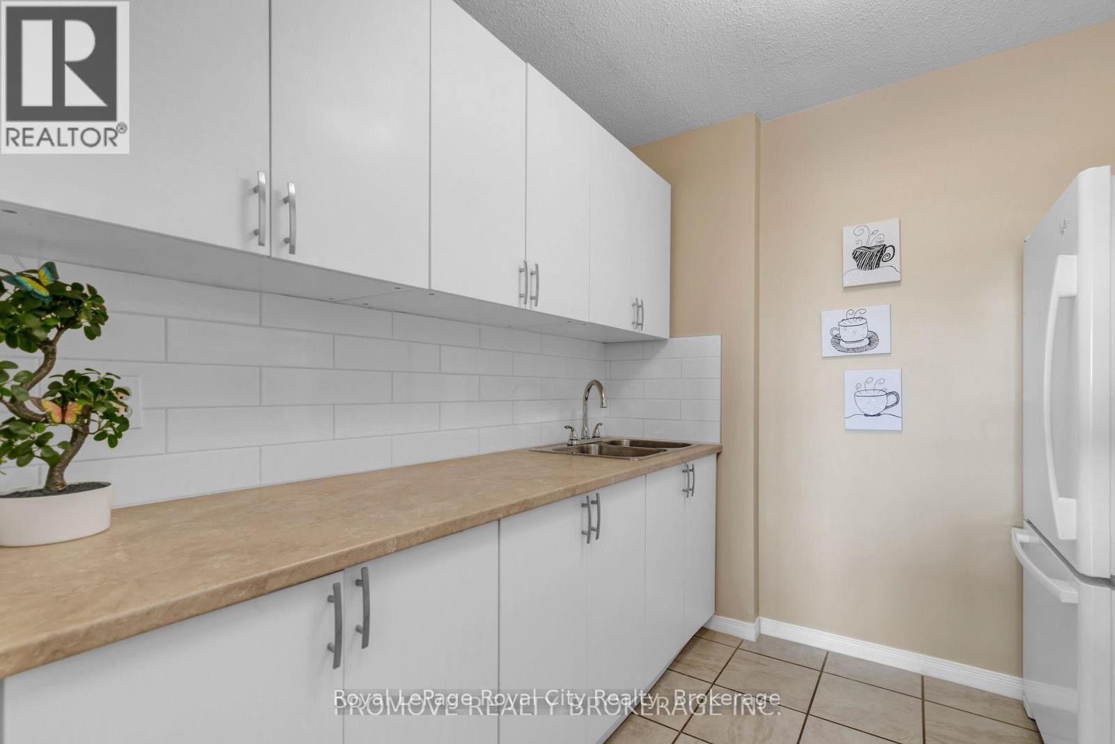 906 - 358 Waterloo Avenue, Guelph, Ontario  N1H 7Y3 - Photo 11 - X13507706