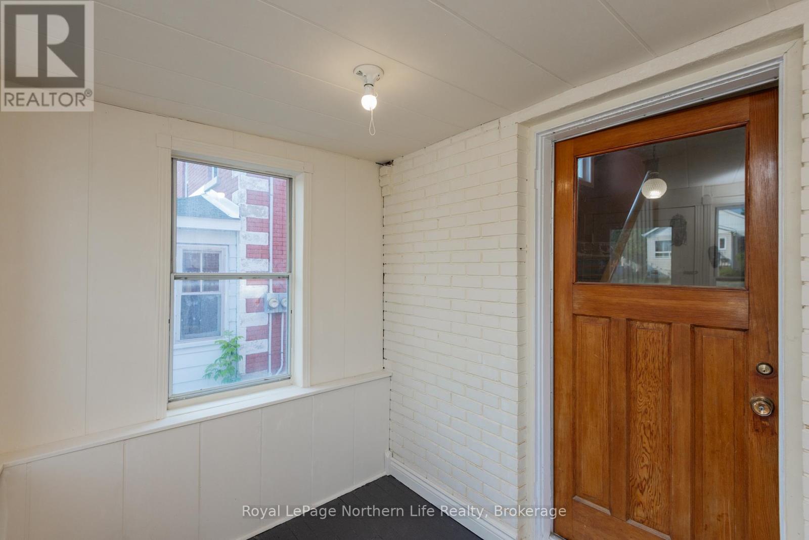 518 Metcalfe Street, North Bay, Ontario  P1B 2P8 - Photo 3 - X13505262