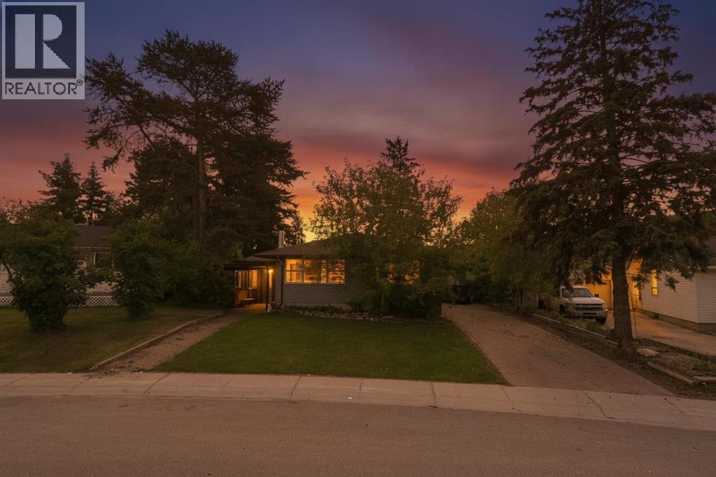 11 Crescent Heights, fort mcmurray, Alberta
