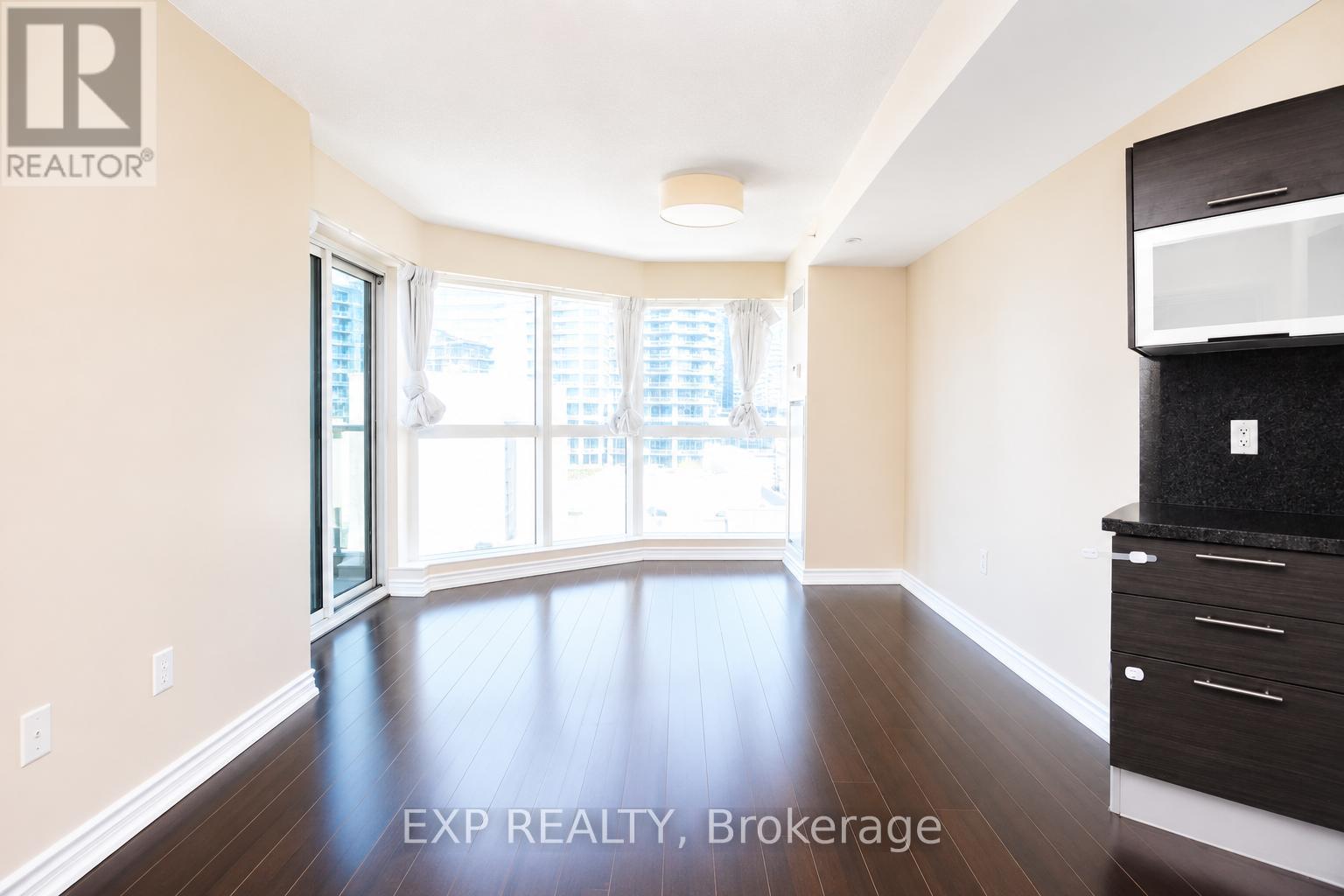 1516 - 386 Yonge Street, Toronto, Ontario M5B 0A5 - Photo 5 - C13508030