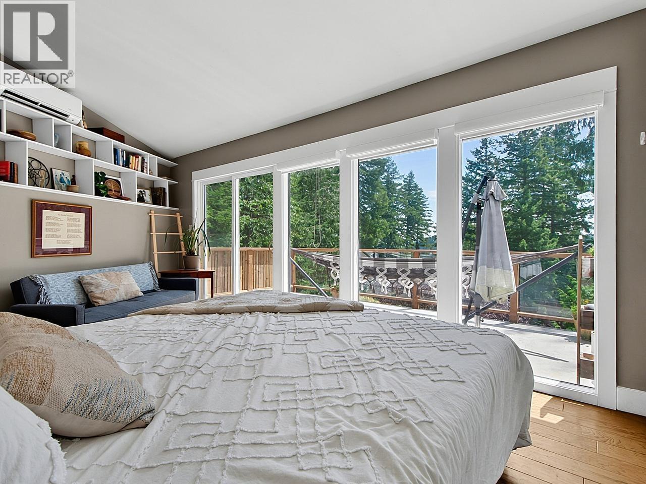 1211 Miller Road, Bowen Island, British Columbia V0N 1G1 - Photo 17 - R3141669