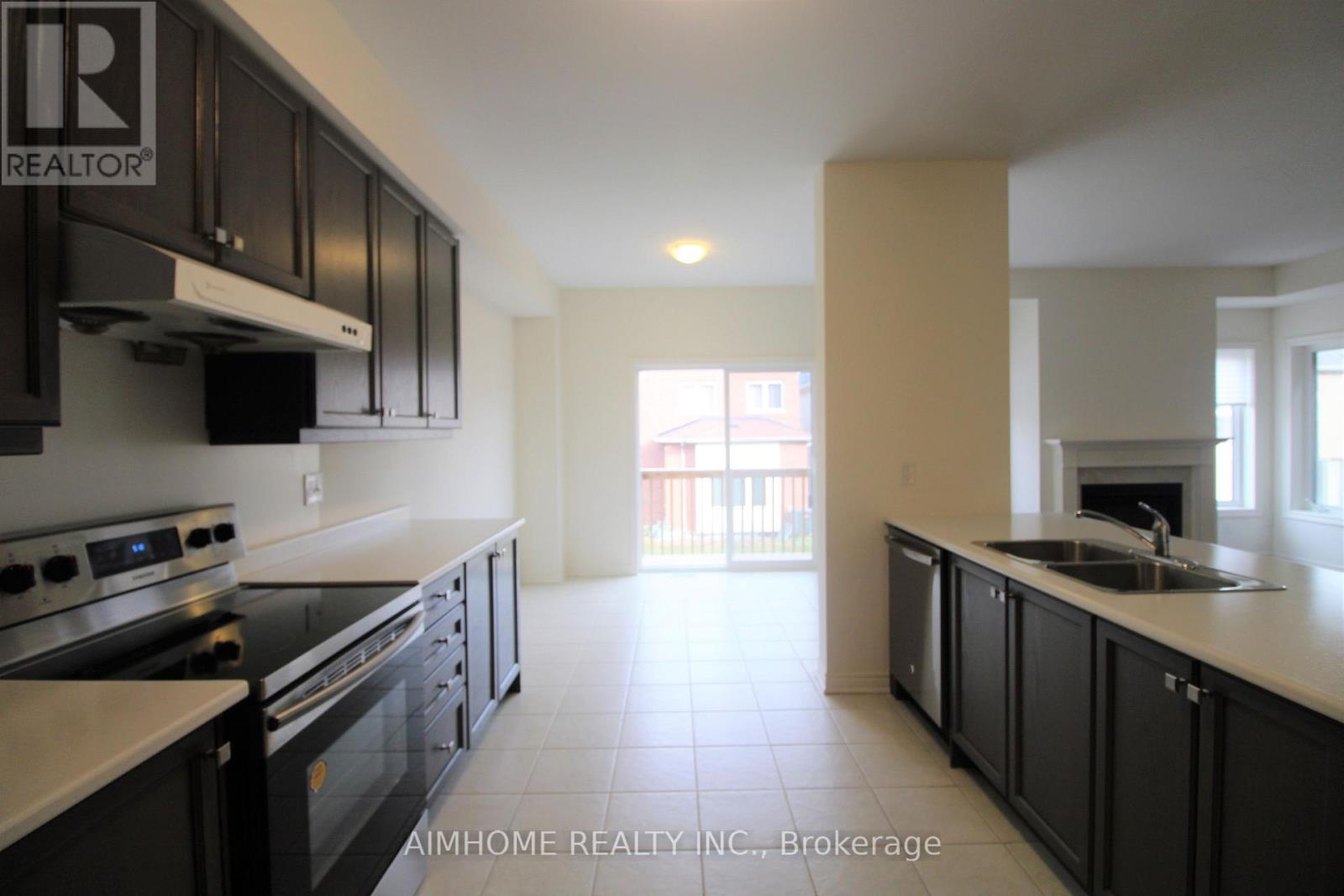 38 Foxberry Road, East Gwillimbury, Ontario L9N 0P6 - Photo 19 - N13508014