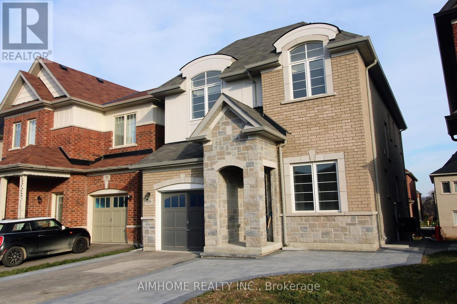38 Foxberry Road, East Gwillimbury, Ontario L9N 0P6 - Photo 3 - N13508014