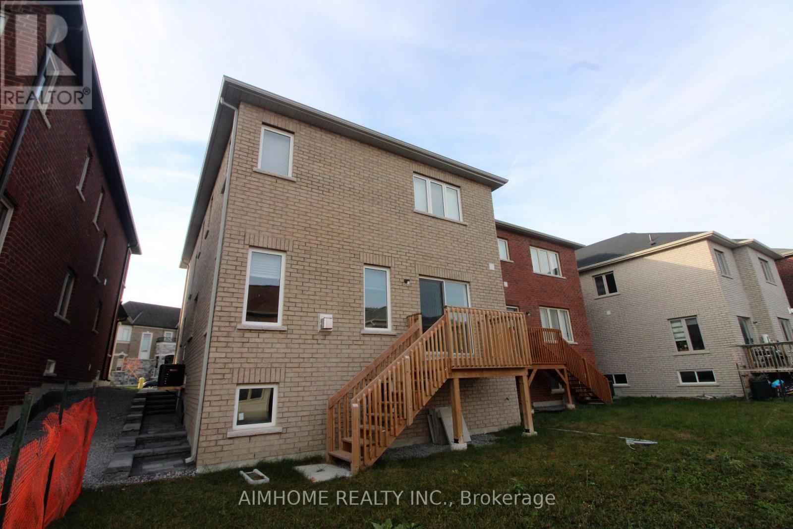 38 Foxberry Road, East Gwillimbury, Ontario L9N 0P6 - Photo 36 - N13508014