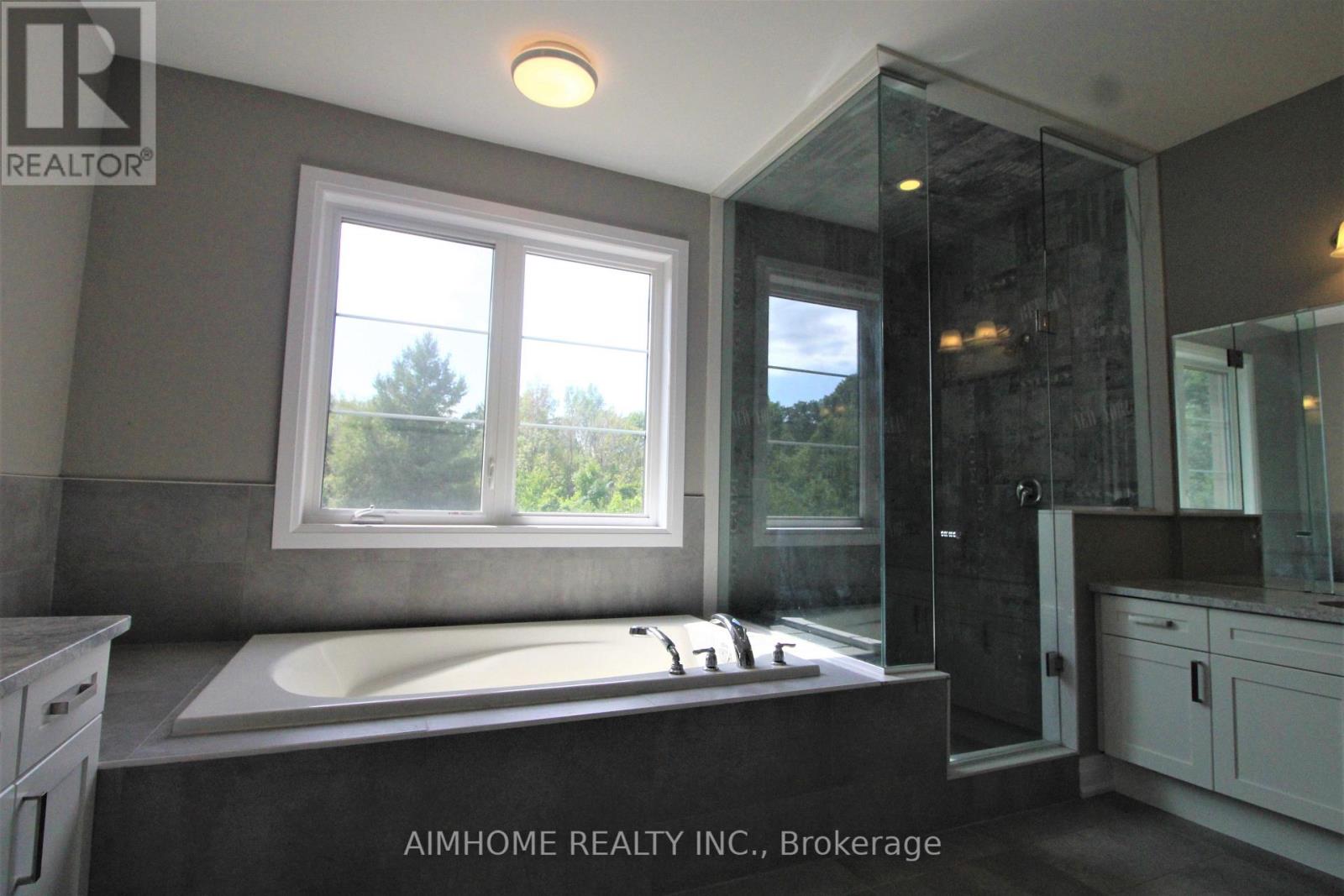 151 Bridgepointe Court, Aurora, Ontario L4G 3H8 - Photo 16 - N13508032