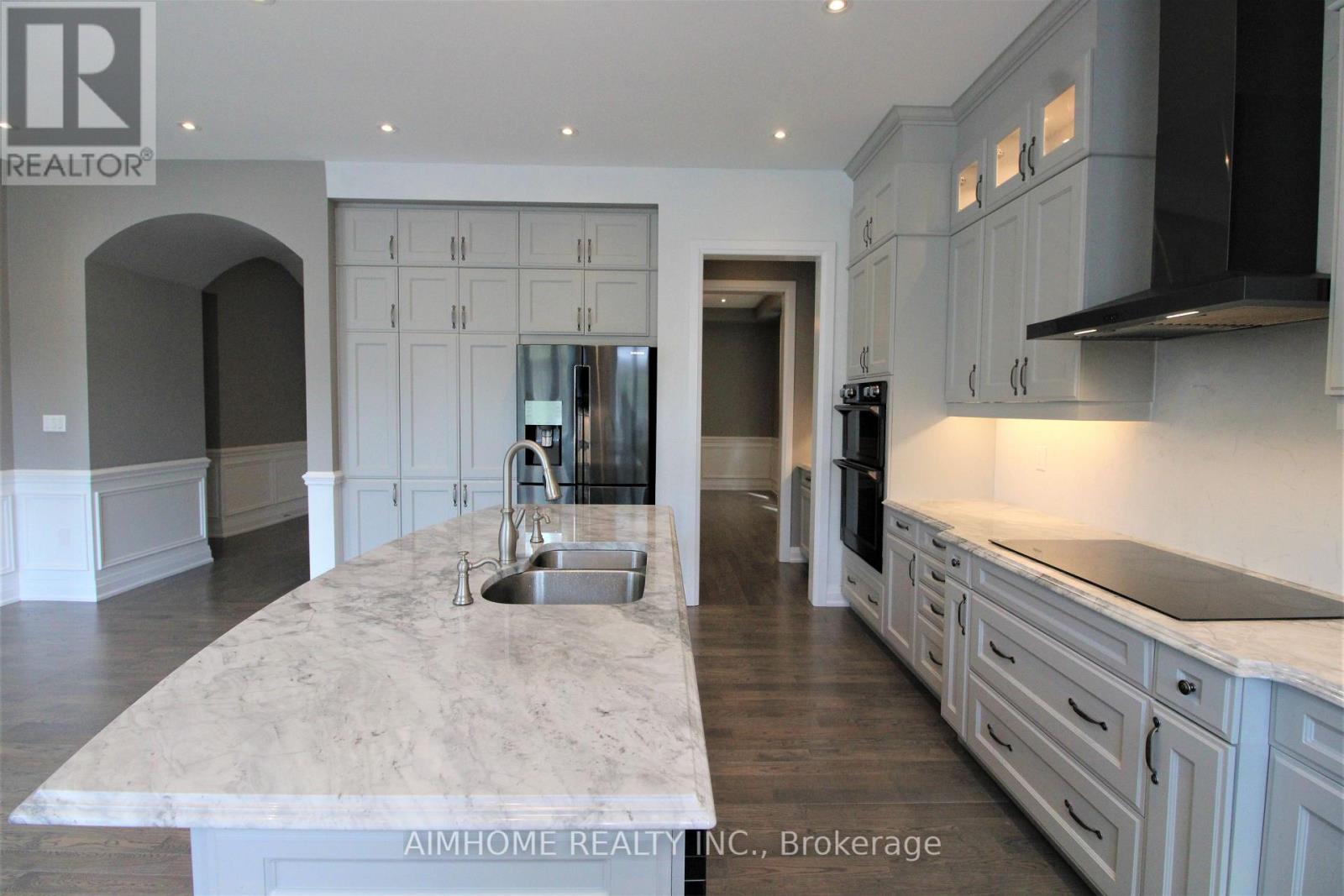 151 Bridgepointe Court, Aurora, Ontario L4G 3H8 - Photo 6 - N13508032