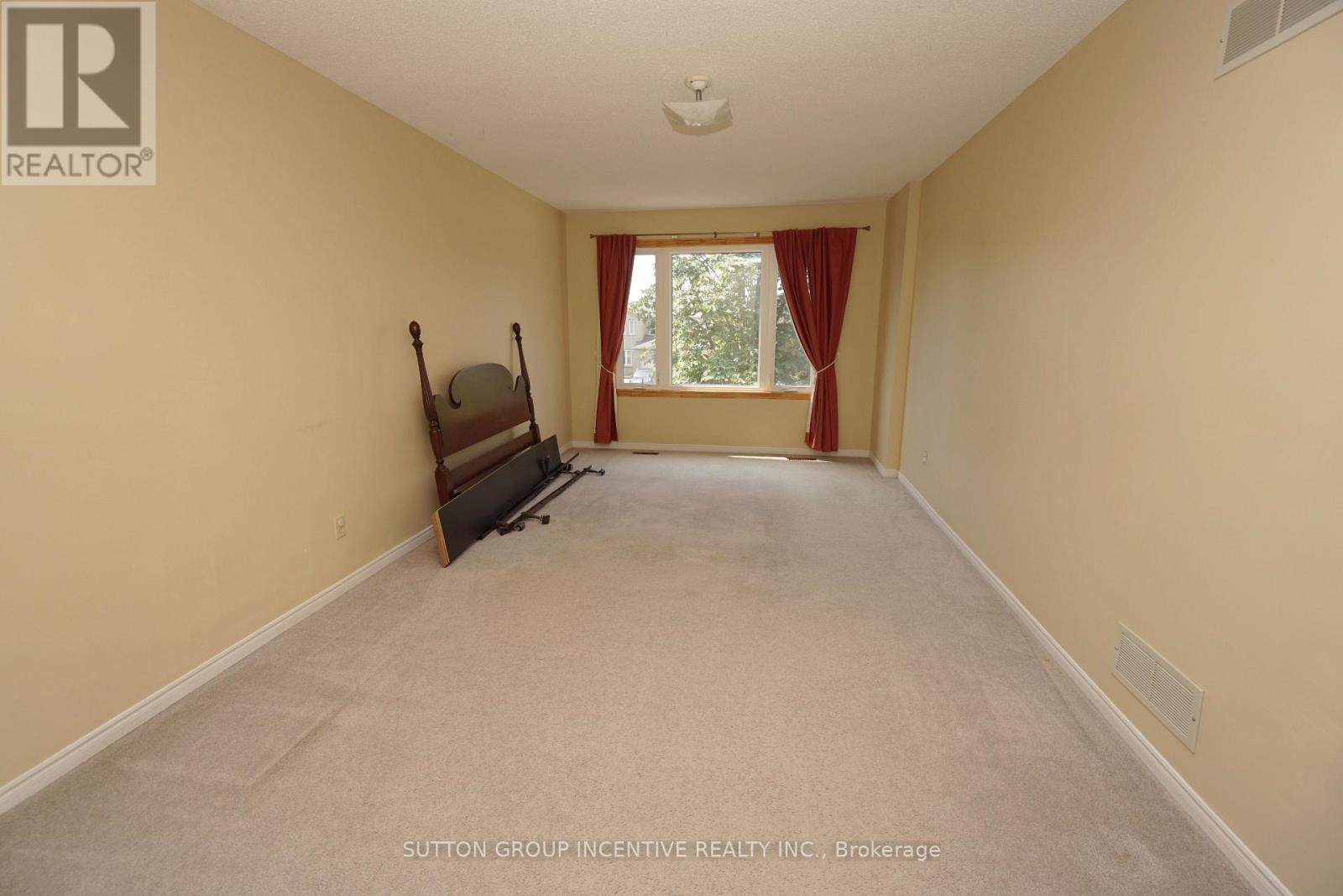 243 Hickling Trail, Barrie, Ontario  L4M 5W9 - Photo 17 - S13507962
