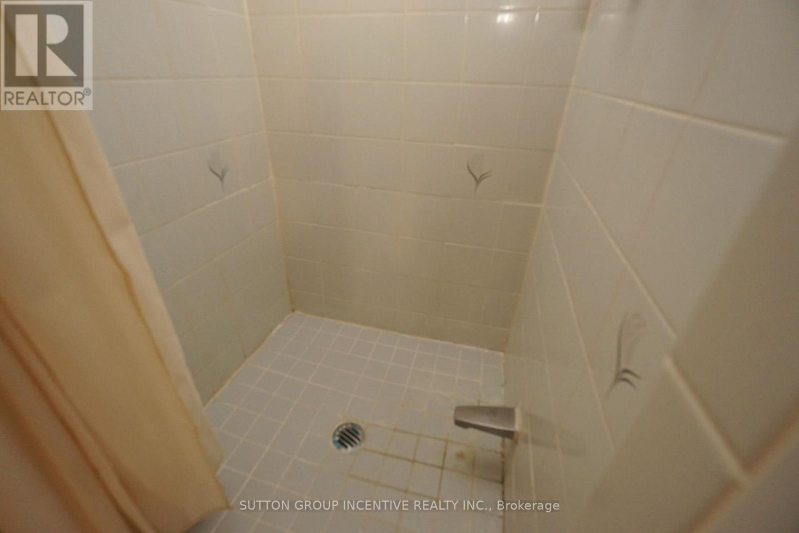 243 Hickling Trail, Barrie, Ontario  L4M 5W9 - Photo 21 - S13507962
