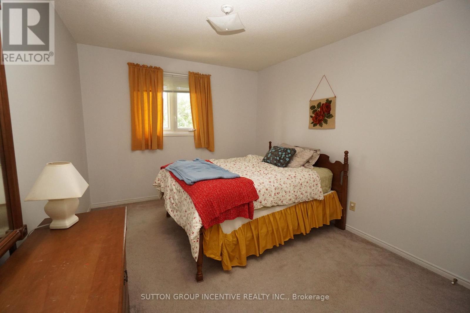243 Hickling Trail, Barrie, Ontario  L4M 5W9 - Photo 23 - S13507962