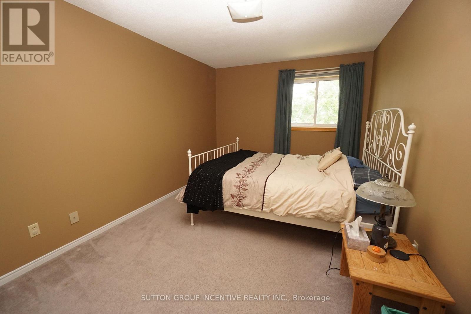 243 Hickling Trail, Barrie, Ontario  L4M 5W9 - Photo 24 - S13507962