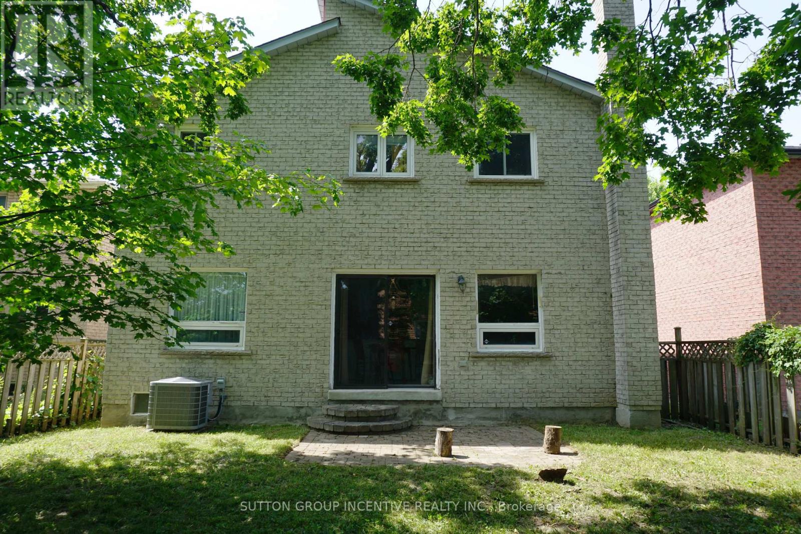 243 Hickling Trail, Barrie, Ontario  L4M 5W9 - Photo 5 - S13507962