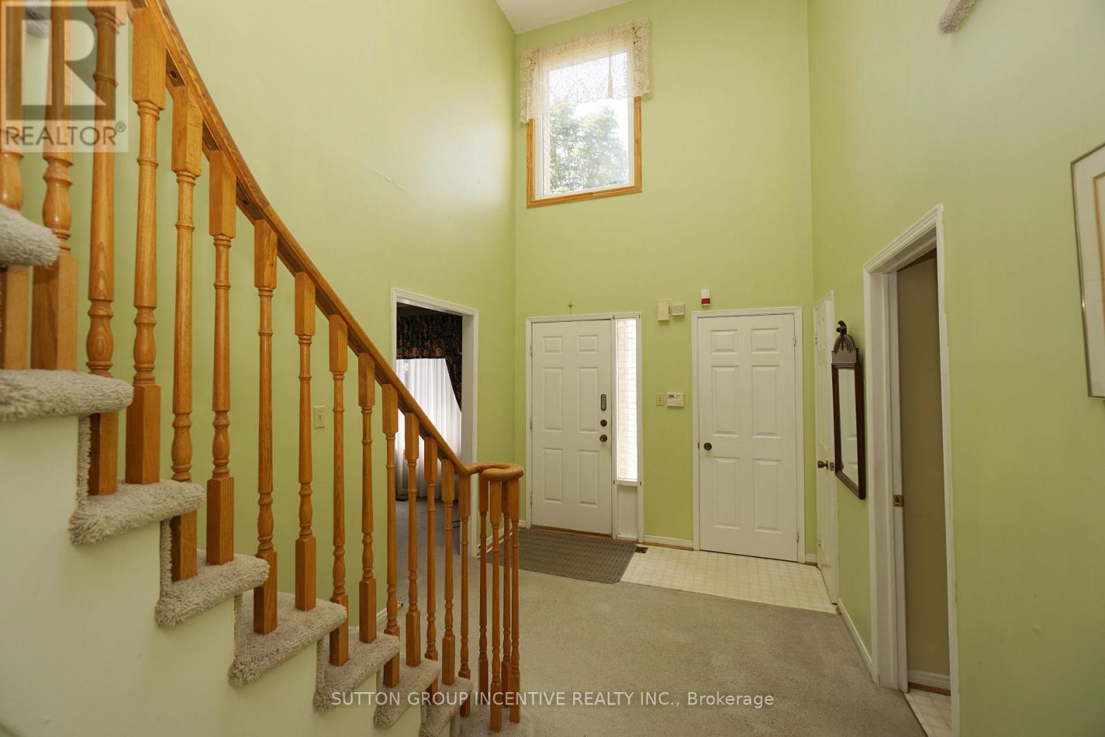 243 Hickling Trail, Barrie, Ontario  L4M 5W9 - Photo 7 - S13507962