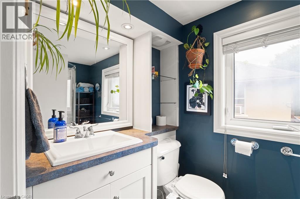29 St Leger Street, Kitchener, Ontario  N2H 4L8 - Photo 31 - 40844178