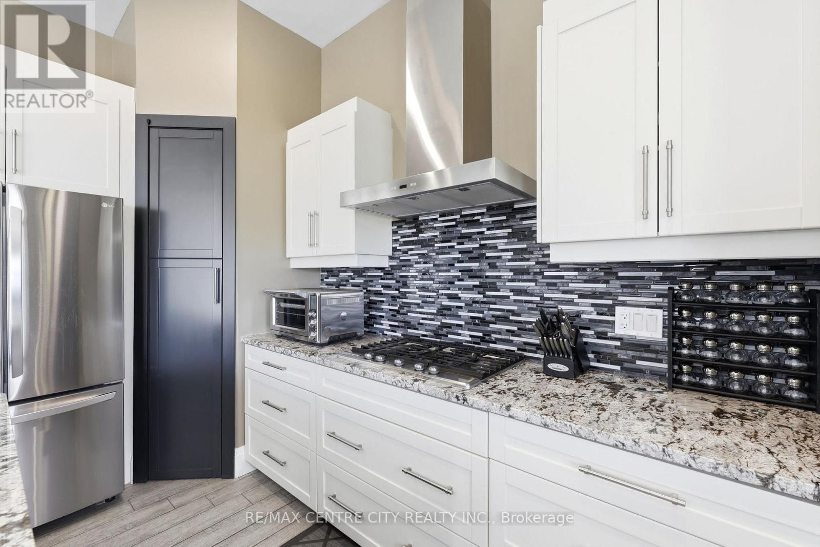 3463 Settlement Trail S, London South, Ontario  N6P 0C3 - Photo 15 - X13508042