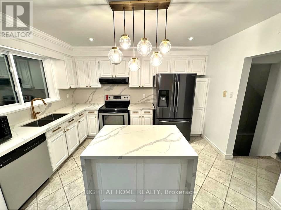 43 Foxrun Avenue, Toronto, Ontario  M3L 1L9 - Photo 2 - W13507992