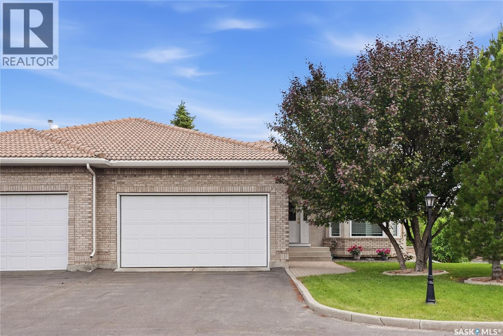20 315 Bayview Crescent, Saskatoon, Saskatchewan  S7V 1B5 - Photo 3 - SK041155