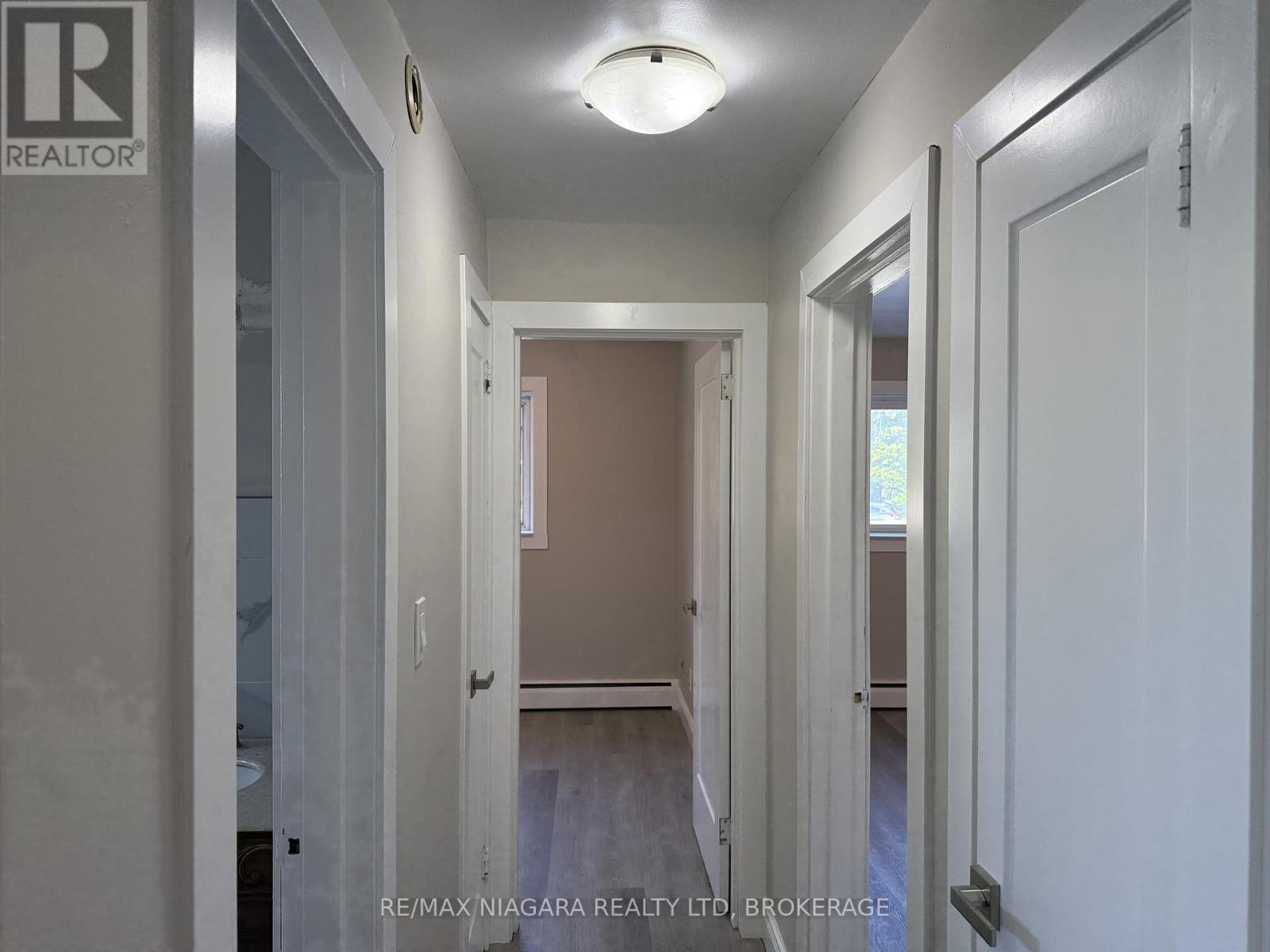 7 - 286 Vine Street, St. Catharines, Ontario  L2M 4T3 - Photo 5 - X13508024