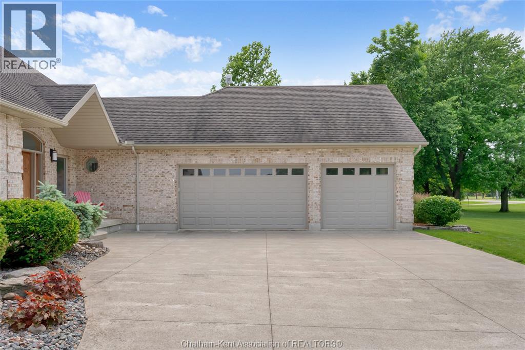 10540 Pinehurst Line, Chatham-Kent, Ontario  N7M 5J3 - Photo 4 - 26015724