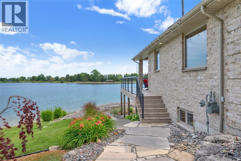 10540 Pinehurst Line, Chatham-Kent, Ontario  N7M 5J3 - Photo 5 - 26015724