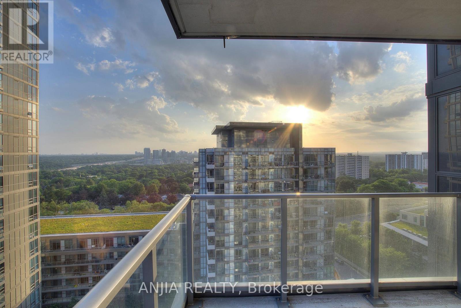 1304 - 56 FOREST MANOR ROAD, Toronto, Ontario