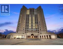 TH 105 - 220 FORUM DRIVE, Mississauga, Ontario