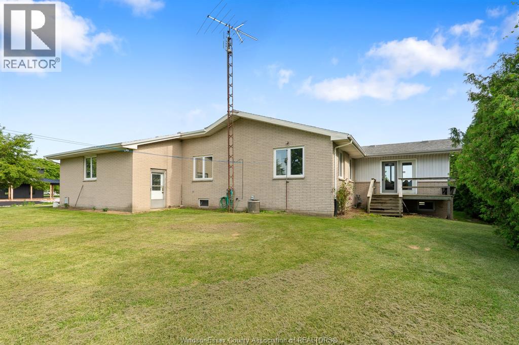 575 Talbot Road East, Leamington, Ontario  N8H 3V6 - Photo 3 - 26015455