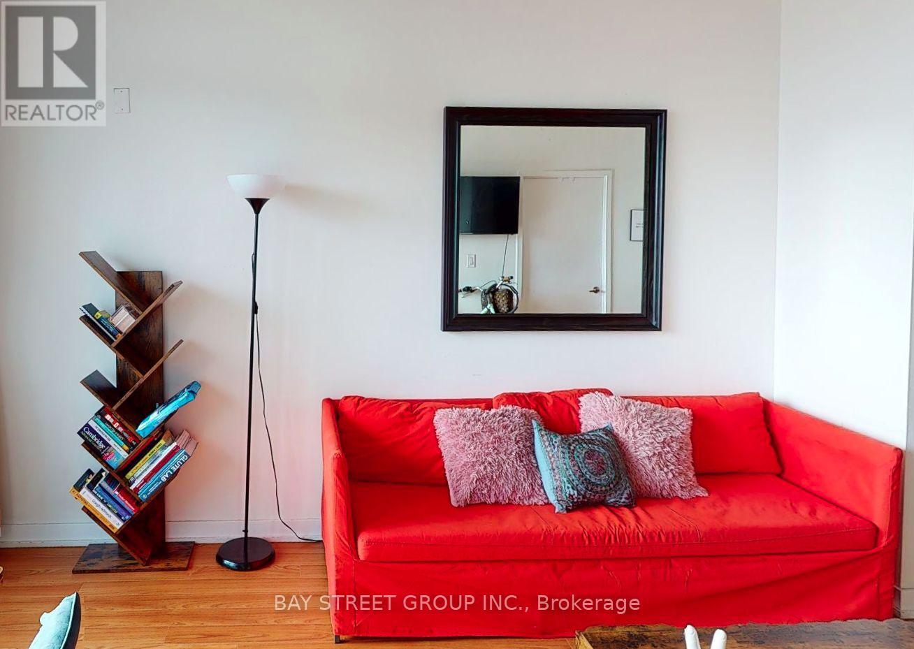 302 - 8 Telegram Mews, Toronto, Ontario  M5Y 3Z5 - Photo 3 - C13508066