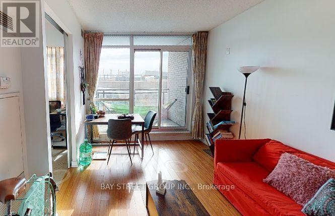 302 - 8 Telegram Mews, Toronto, Ontario  M5Y 3Z5 - Photo 5 - C13508066