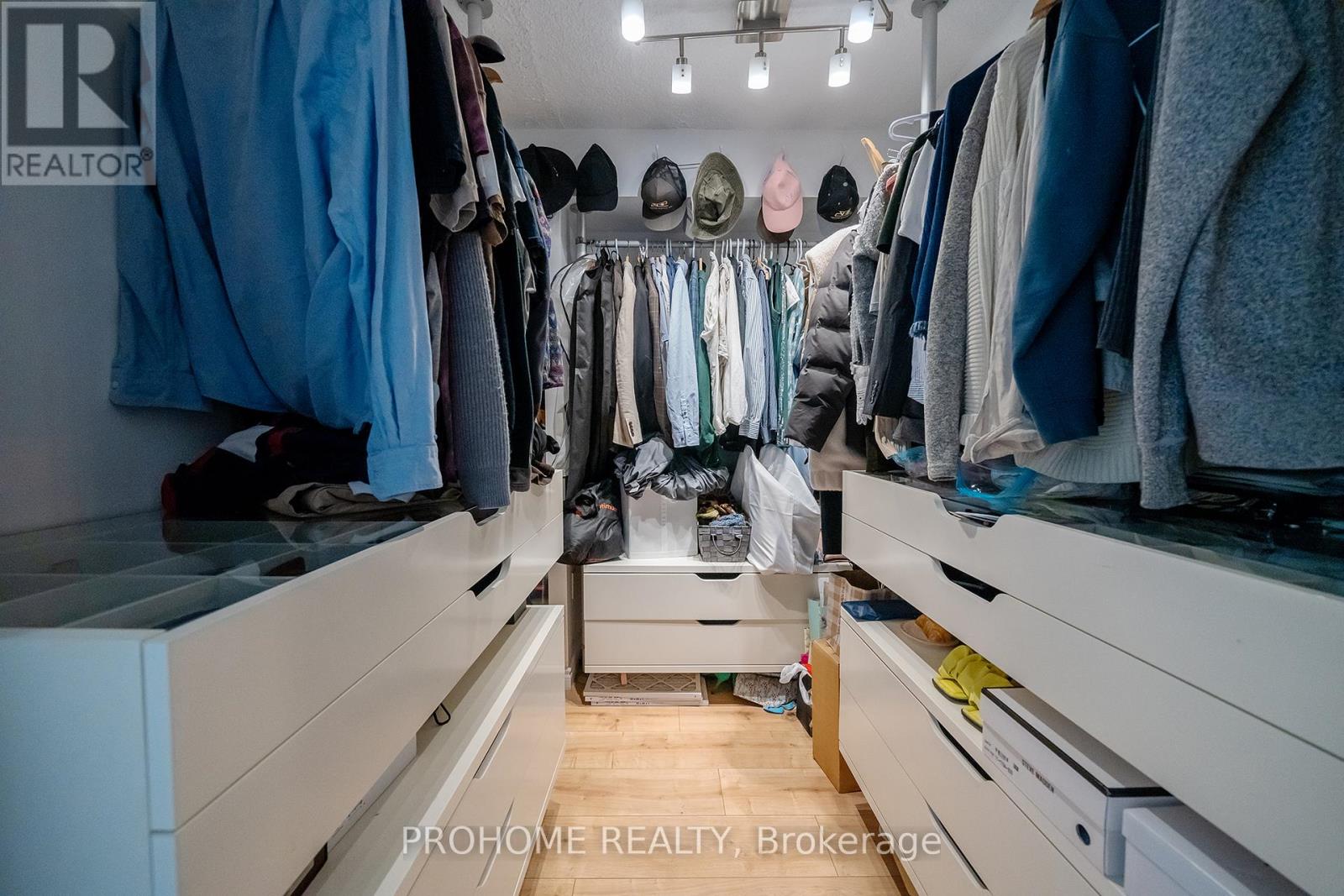 1901 - 45 Carlton Street, Toronto, Ontario  M5B 2H9 - Photo 16 - C13508078