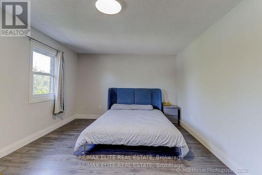 2032 Glenada Crescent, Oakville, Ontario  L6H 4M5 - Photo 20 - W13508122