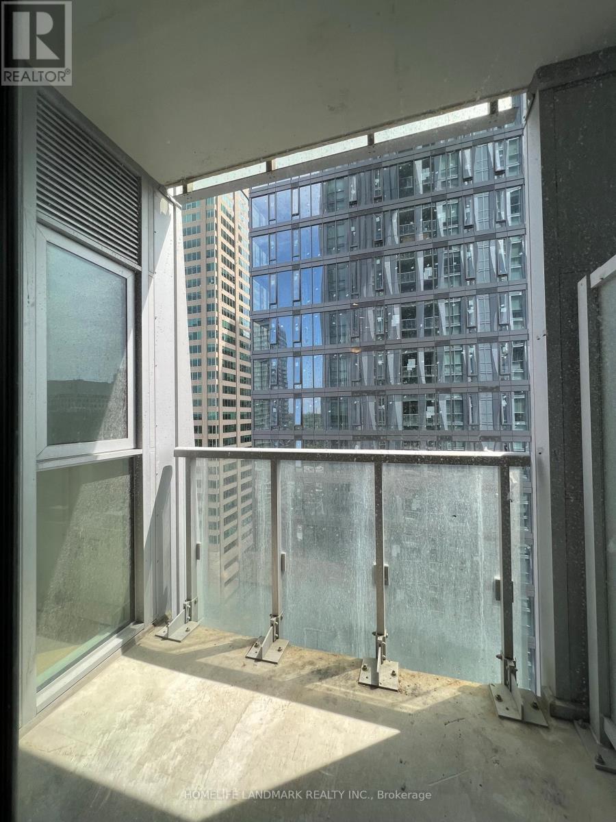 1712 - 1 Yorkville Avenue, Toronto, Ontario M4W 1L1 - Photo 8 - C13508128