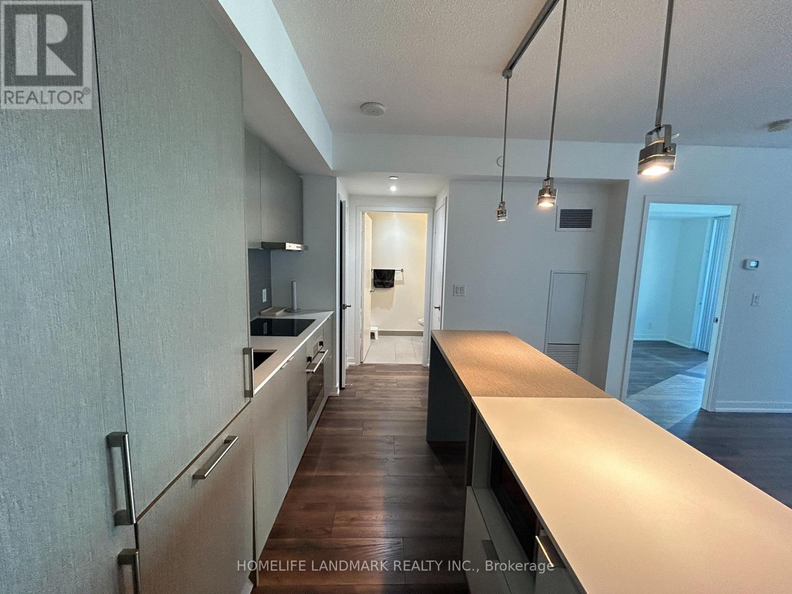 2006 - 100 Harbour Street, Toronto, Ontario  M5J 0B5 - Photo 4 - C13508134