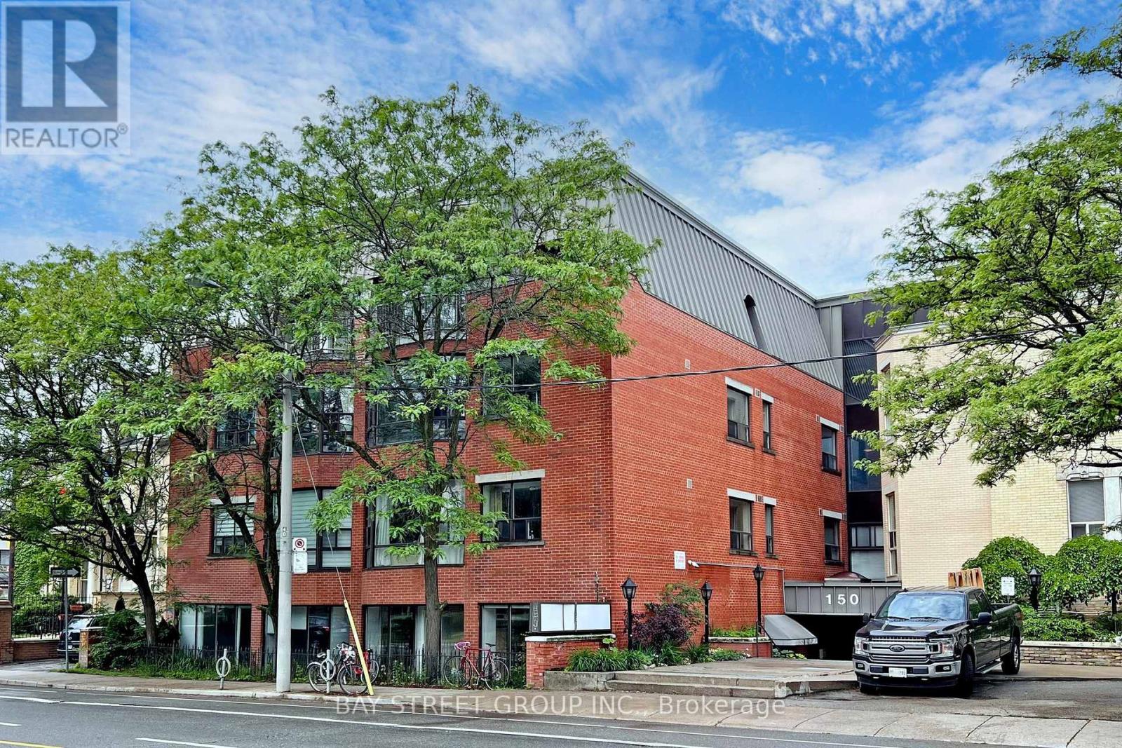2E - 150 BEVERLEY STREET, Toronto, Ontario